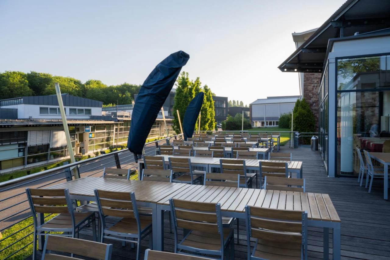 Hotel Hermann Neuberger Sportschule Saarbrücken Exterior foto